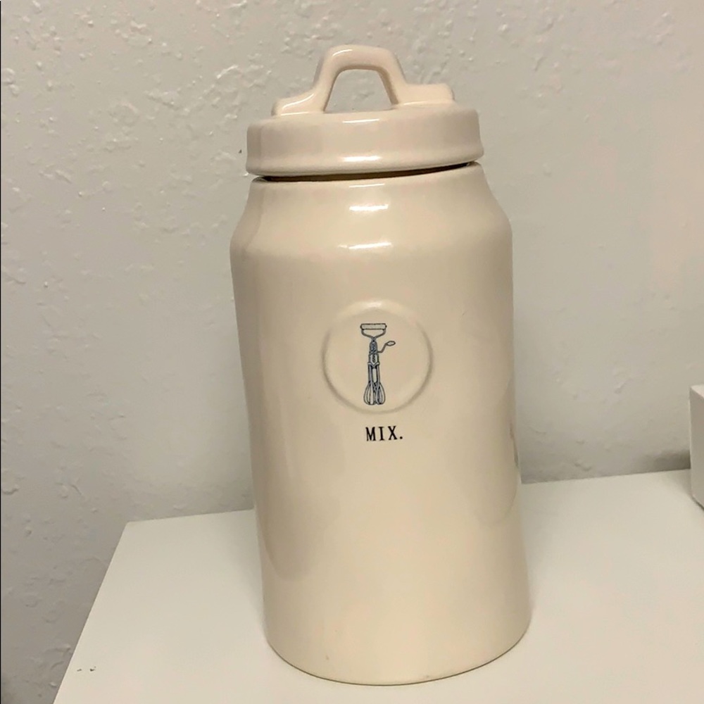 Rae Dunn “Mix” canister